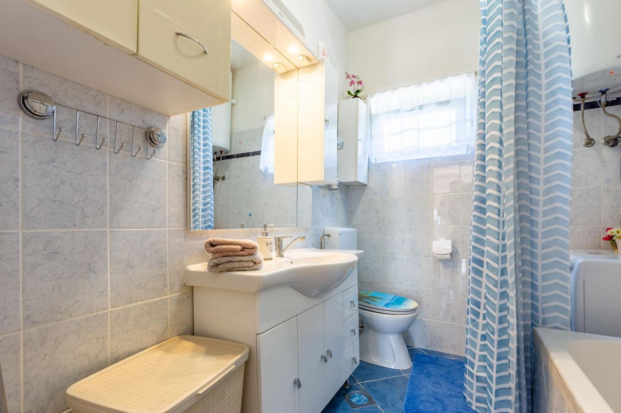 זאדאר Holiday Home Flora מראה חיצוני תמונה