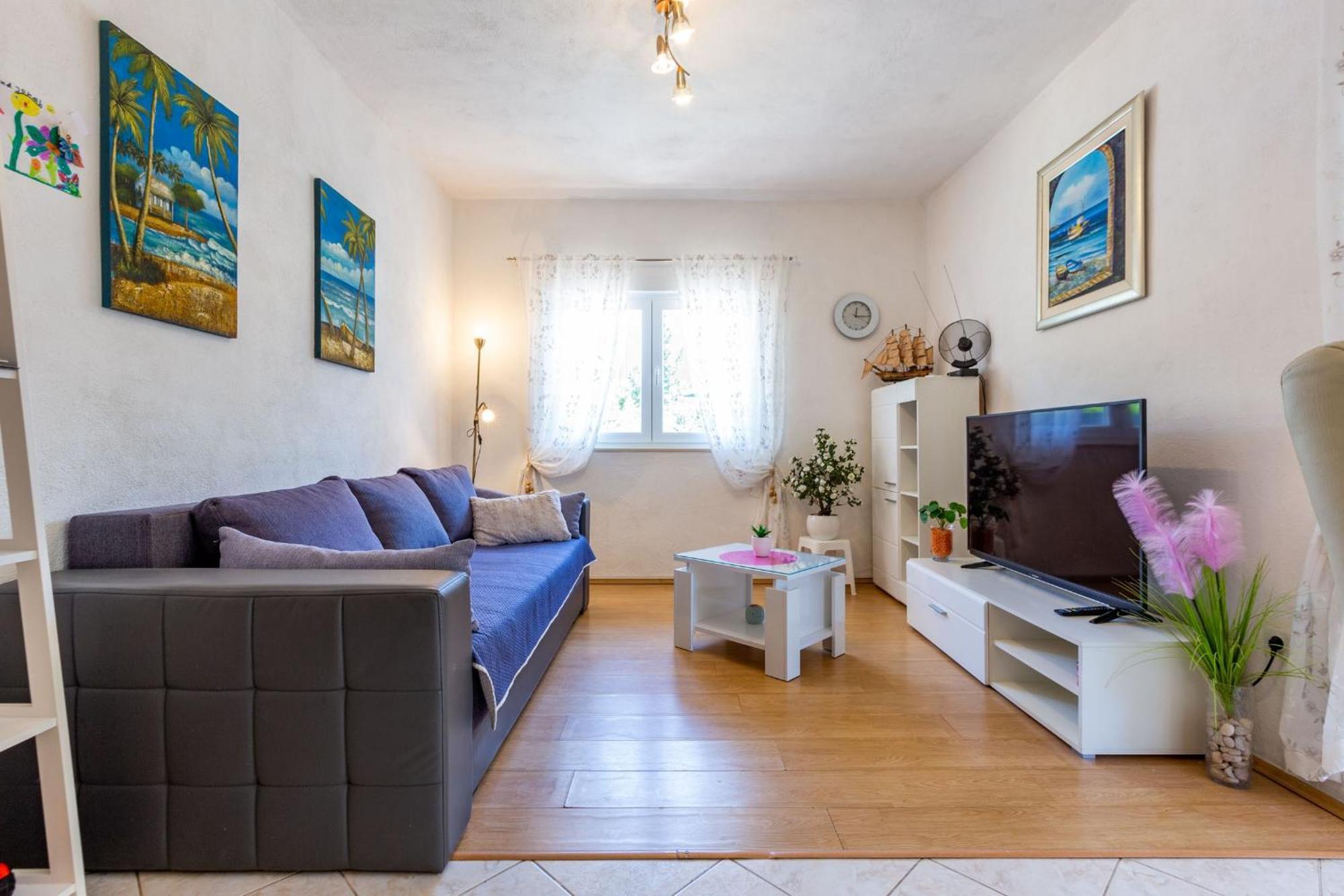 זאדאר Holiday Home Flora מראה חיצוני תמונה