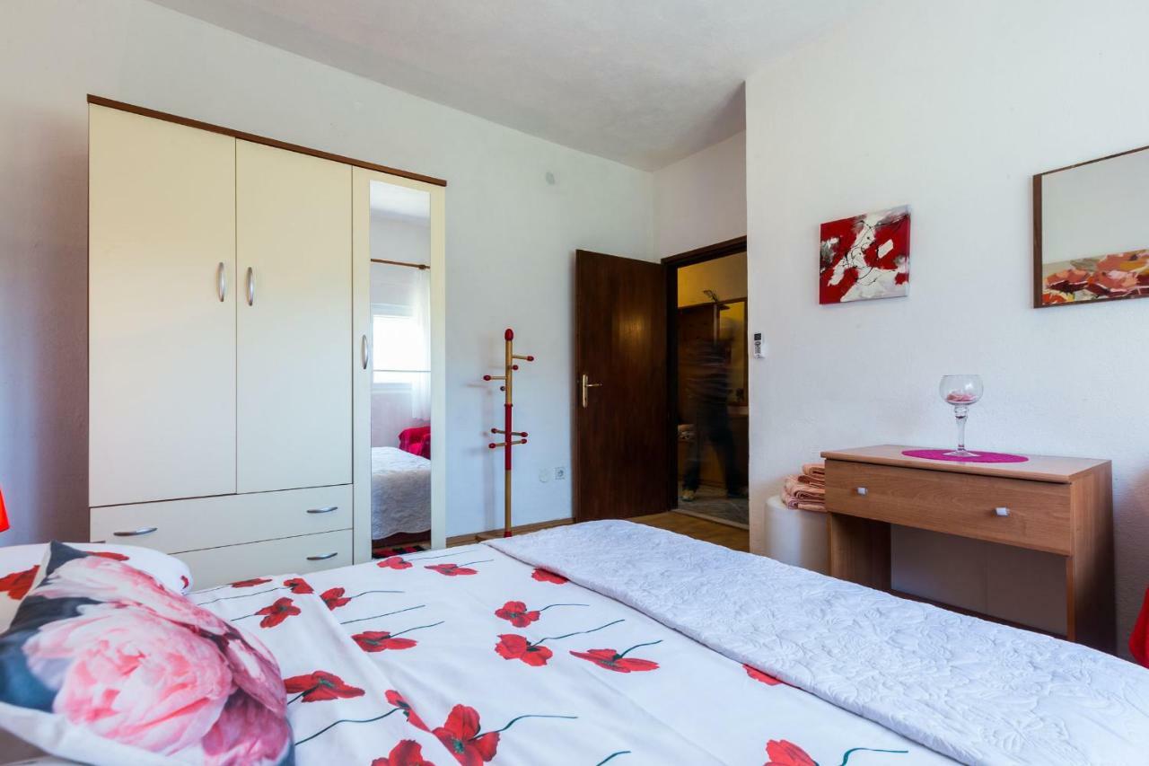 זאדאר Holiday Home Flora מראה חיצוני תמונה